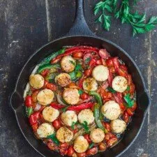 Mediterranean Scallops with Peppers and Tomatoes
