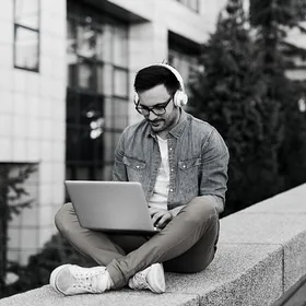 Automating Payroll: Attracting Top Gig Economy Workers Done Right