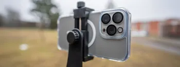 Manual Photography with iPhone 16 Pro Max - Android/Windows User Perspective