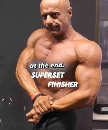 Old-school Chest superset finisher