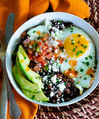 Breakfast Burrito Bowls (Quick And Easy)