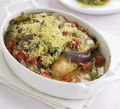 Creamy tarragon chicken bake