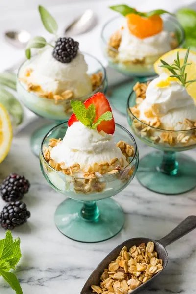 Fruit and Herb Yogurt Bar