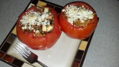 Stuffed Tomatoes W Chicken and Feta Low Fat/Low Carb